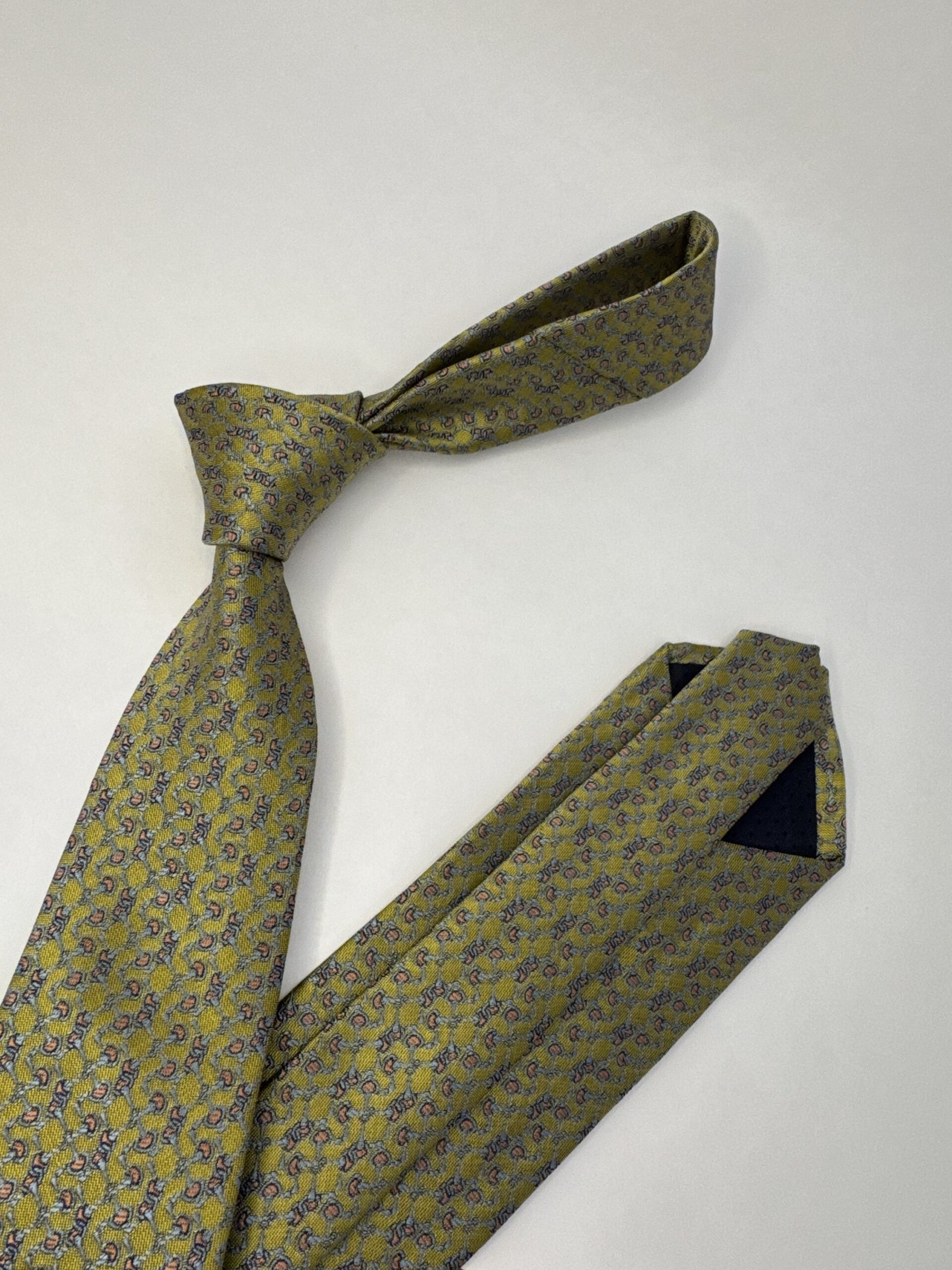 Gravata Gold LVII - Imagem 2