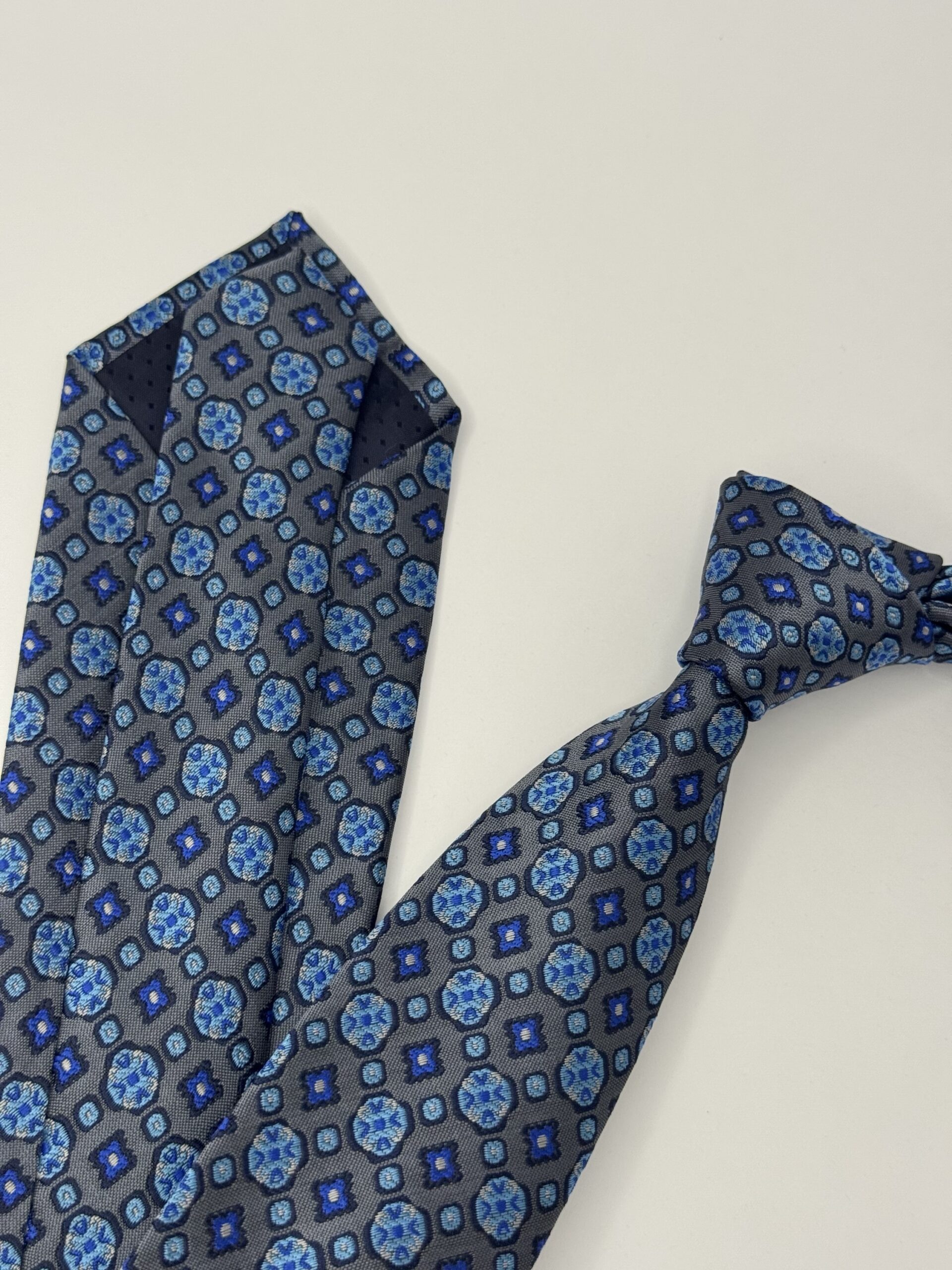 Gravata Gold LXXXIII - Imagem 2