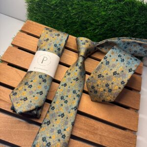 Gravata Floral Cinerária II